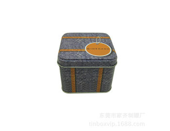 中国 カスタマイズされた多彩な正方形の形の小さい金属キャンデーの錫箱の小売包装箱 サプライヤー